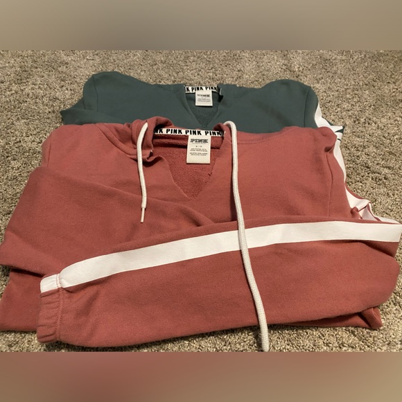 2 VICTORIA SECRET PINK HOODIES!🤩 - Picture 3 of 17